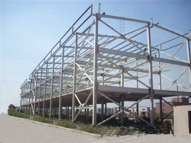 盐城网架加工之眼跳岩对管桁架的影响